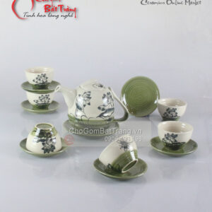 Bộ ấm chén men trắng đầm hoa sen